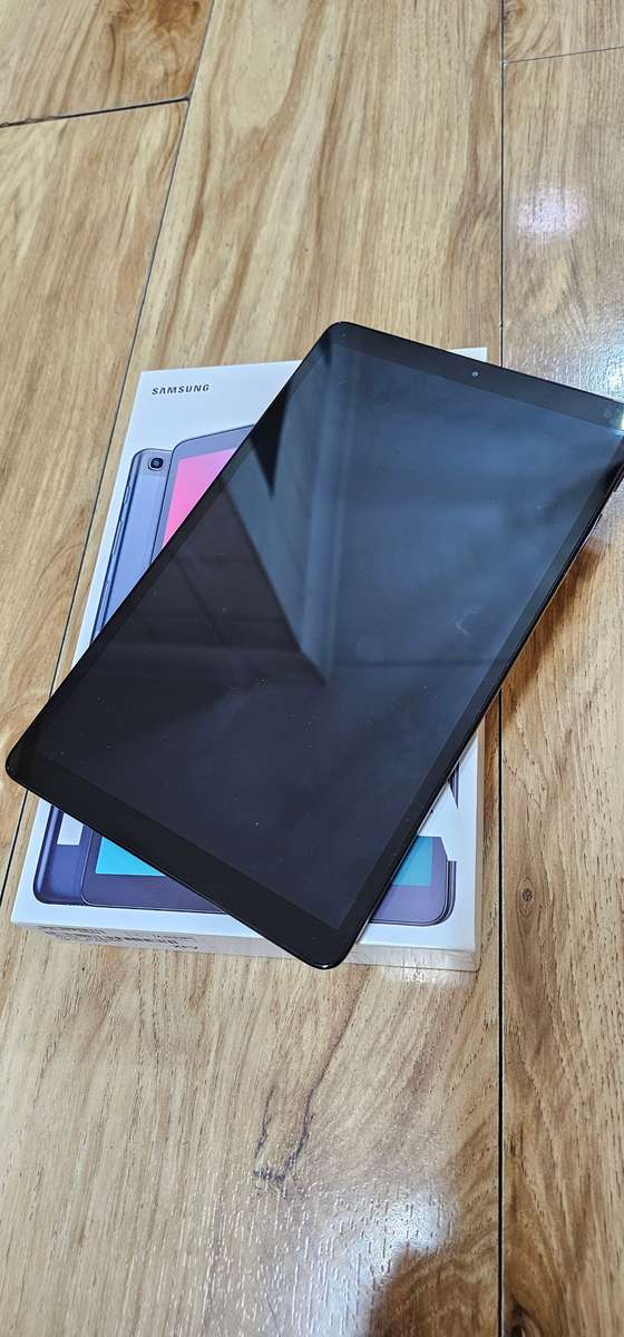 Samsung Galaxy Tab A 2019 SM-T515 (10.1", 32GB/2GB, Wi-Fi + 4G) - Black