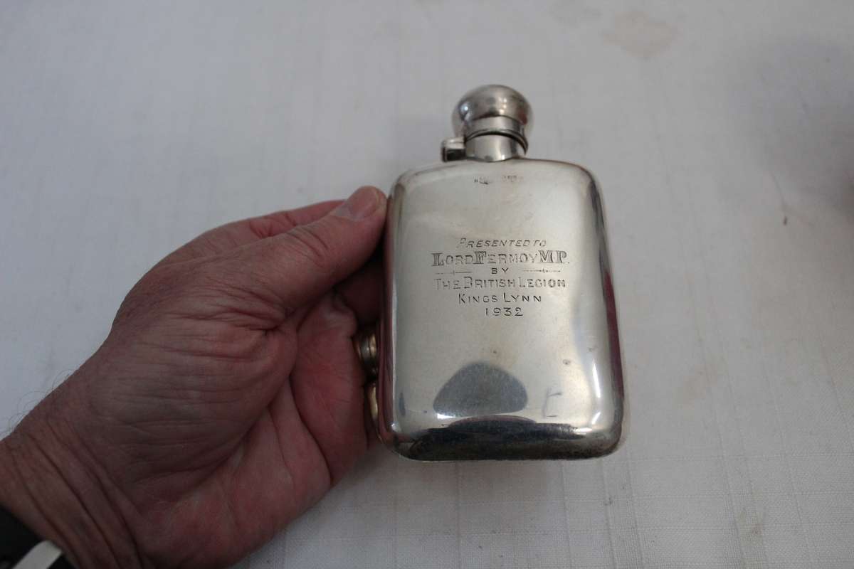 Sterling silver Hip flask belonging to Lady Di's grandfather!