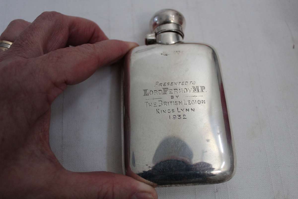 Sterling silver Hip flask belonging to Lady Di's grandfather!