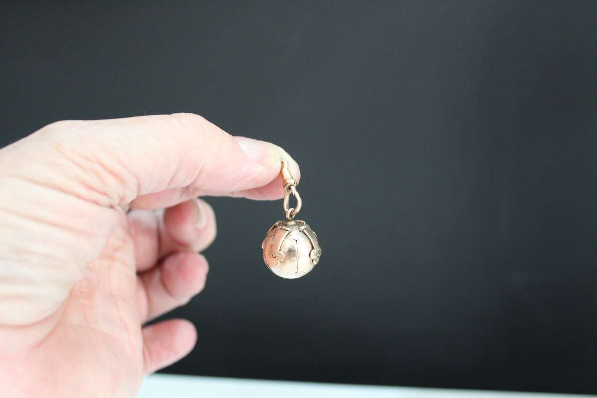 for ritchie001 ONLY......Masonic fob - gold!