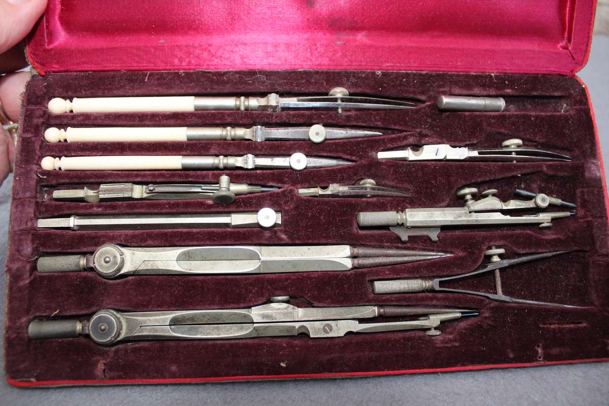 Vintage mathematical set - complete