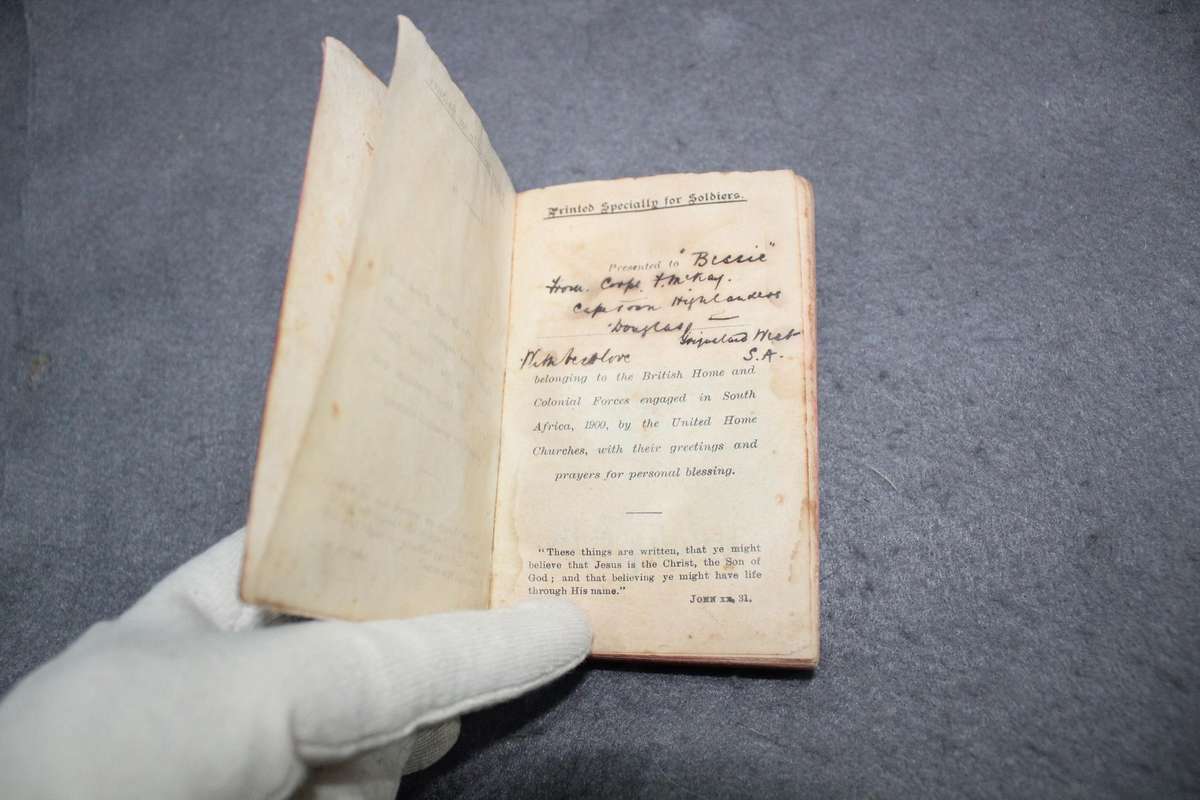Boer War soldier's new testament - very rare item!