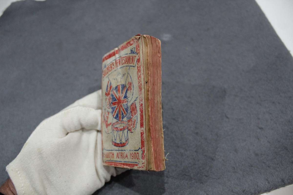 Boer War soldier's new testament - very rare item!