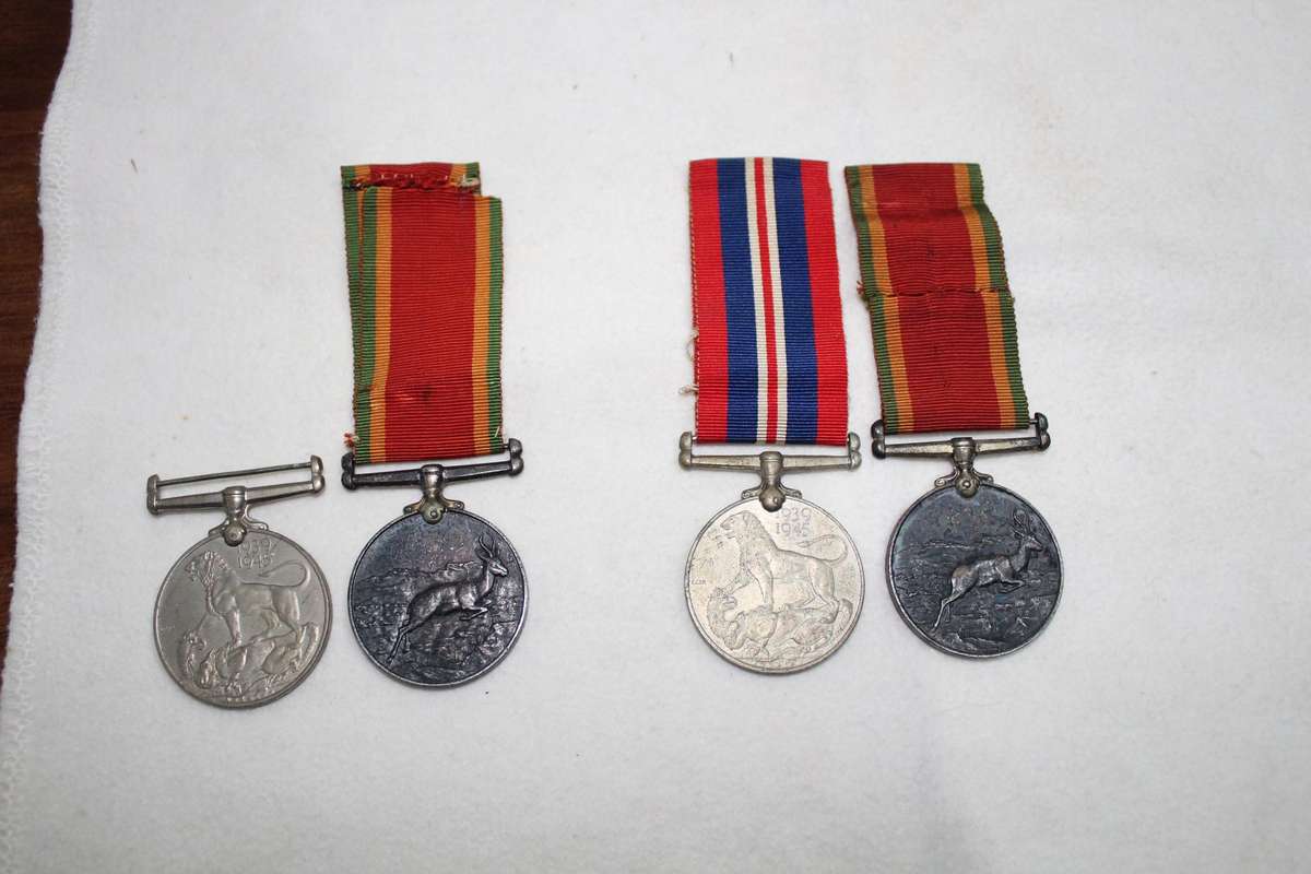 WW2 medals x 4.....two brothers!! Details below......