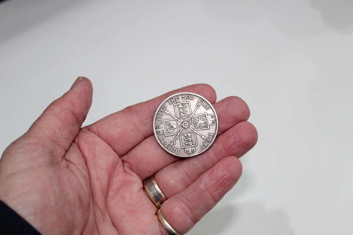 Crown, British, 1890......nice coin.....