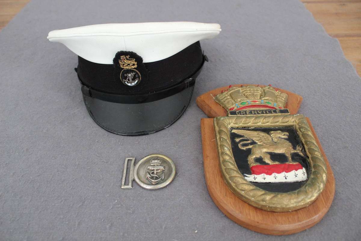Naval bundle - a Cap, buckle and a plaque - see below.......