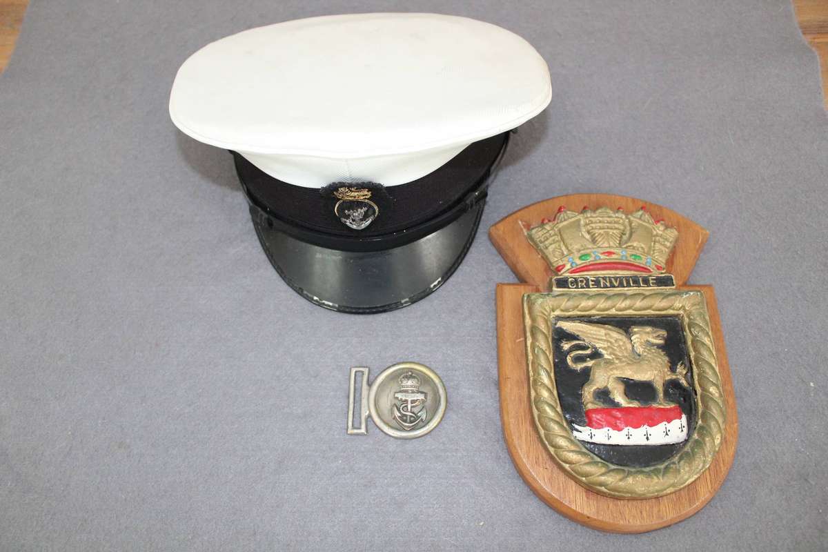 Naval bundle - a Cap, buckle and a plaque - see below.......