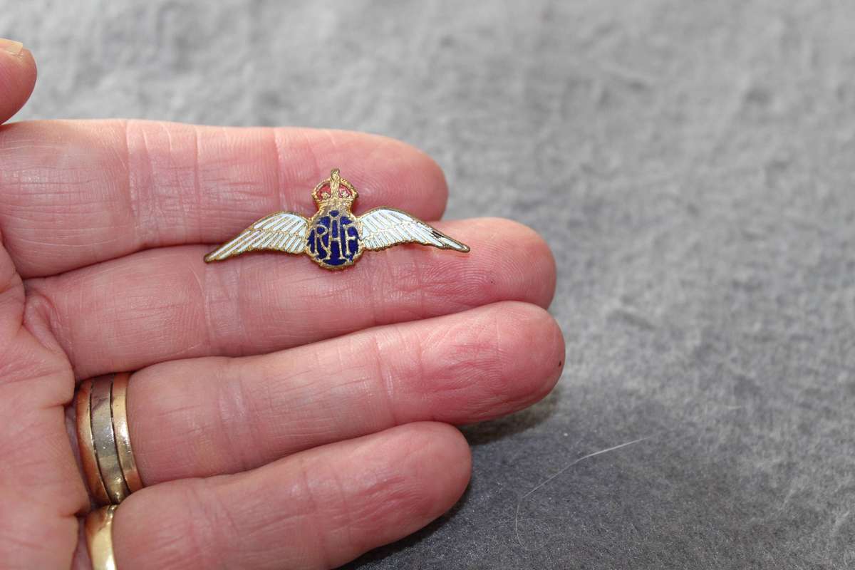 Royal Airforce sweetheart brooch