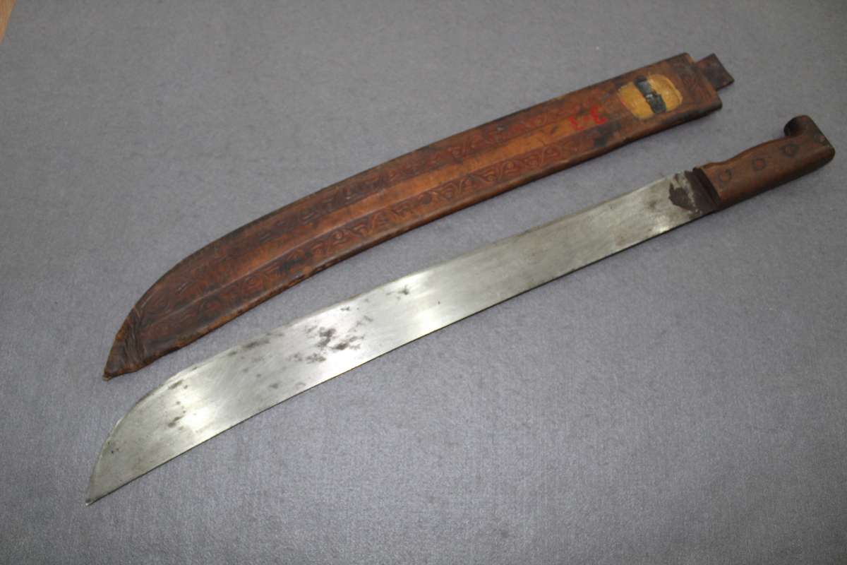 Large Machete (USA military issued?)