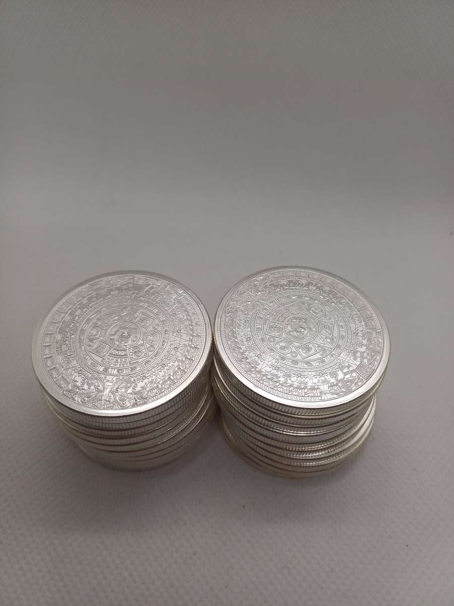 10 x 1oz AZTECT .999 Silver Coins Bid Per Coin