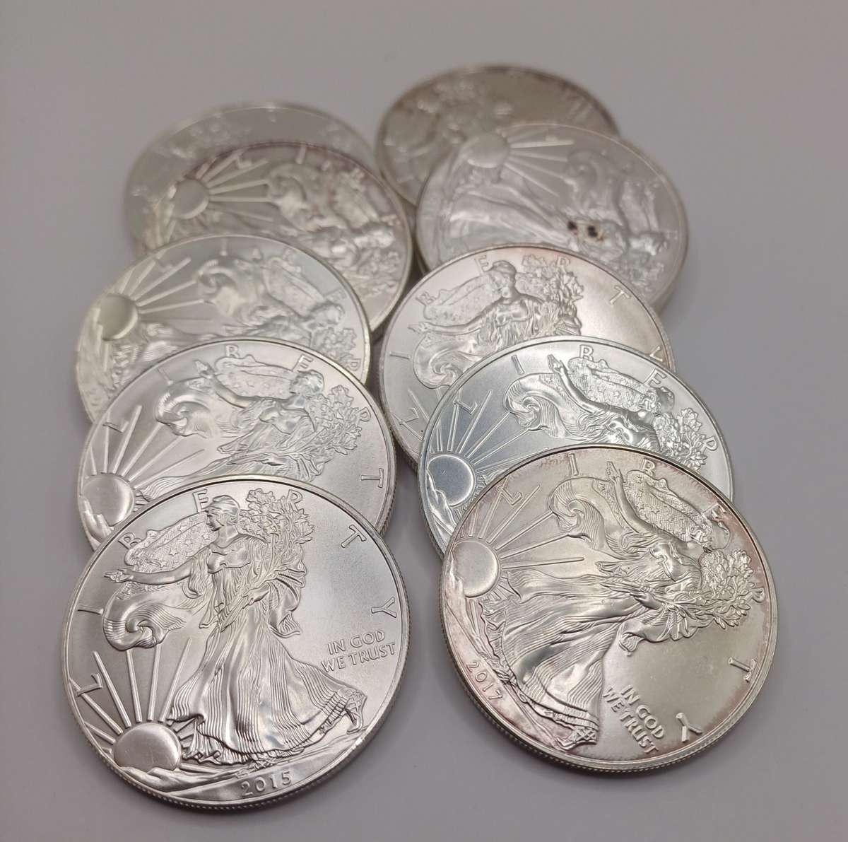 10  x 1oz Silver Liberty Coins Different Dates Bid Per Coin