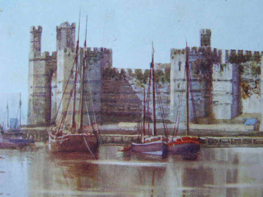 Valentine's Art Colour POSTCARD - Caernarvon Castle