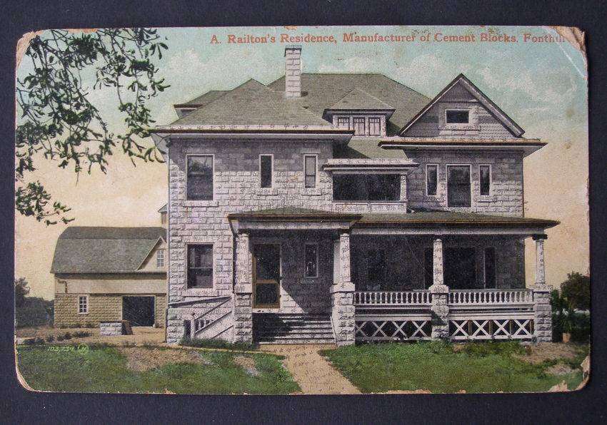 Valentine & Sons American POSTCARD - A. Railton's Residence, manufacturer of cement blocks, Fonthill