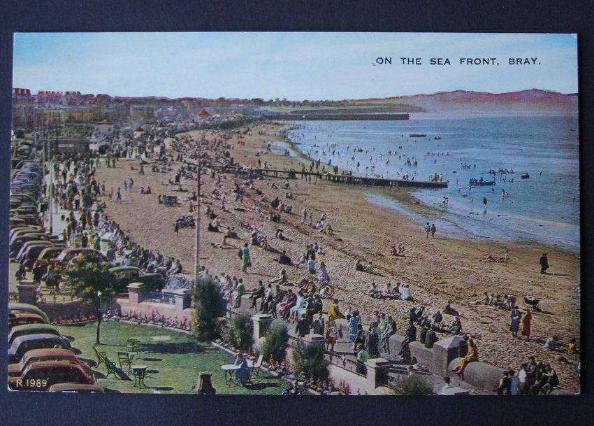 Valentine's POSTCARD - On the Sea Front, Bray