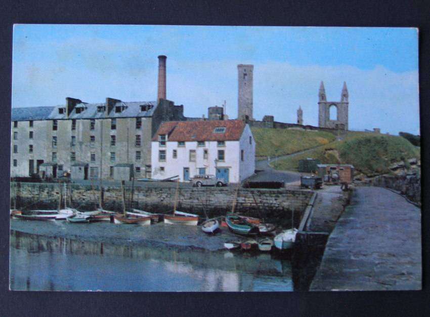 W.S. Thomson POSTCARD - St. Andrews Harbour