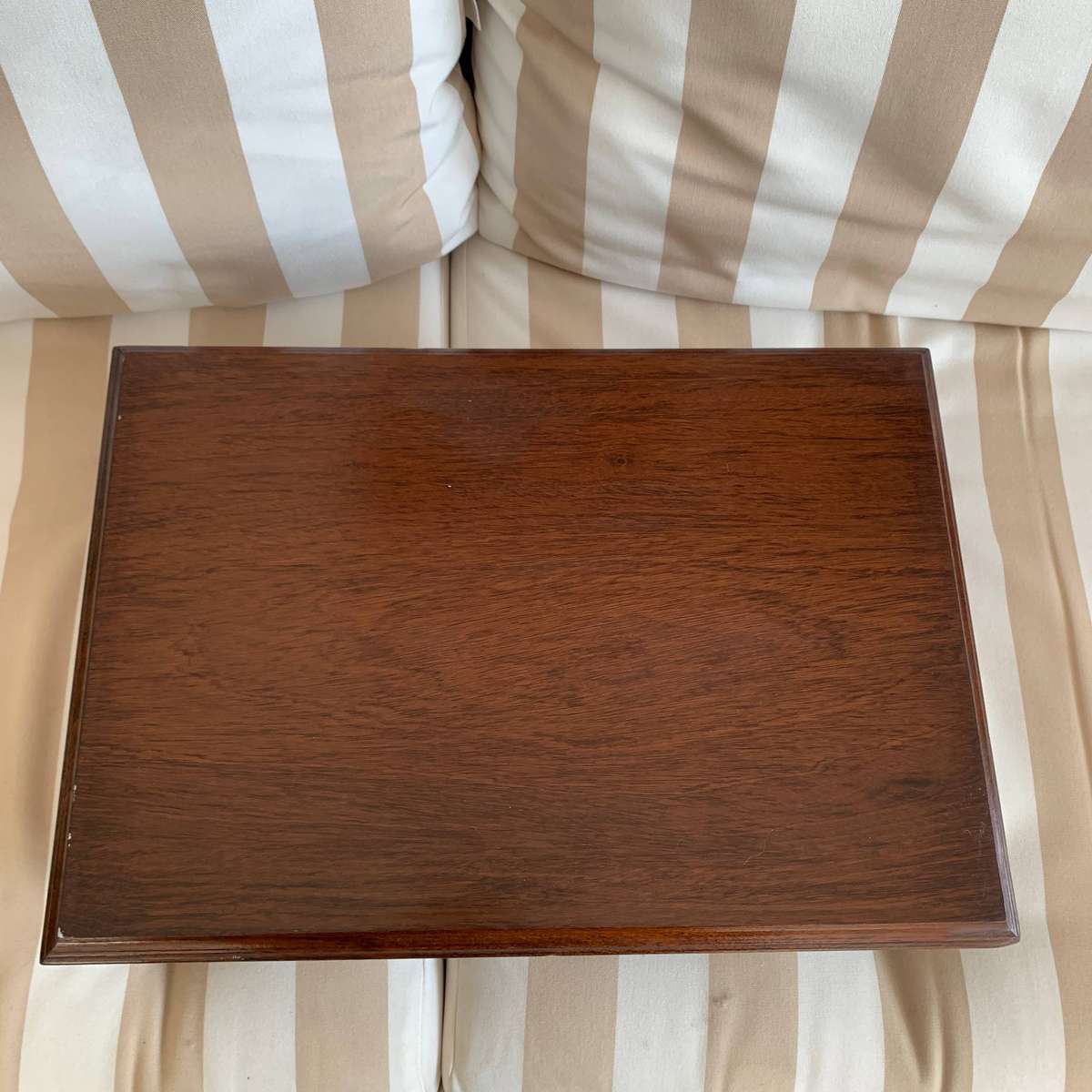 Top Quality Wooden Coin Cabinet (4 x Drawer)