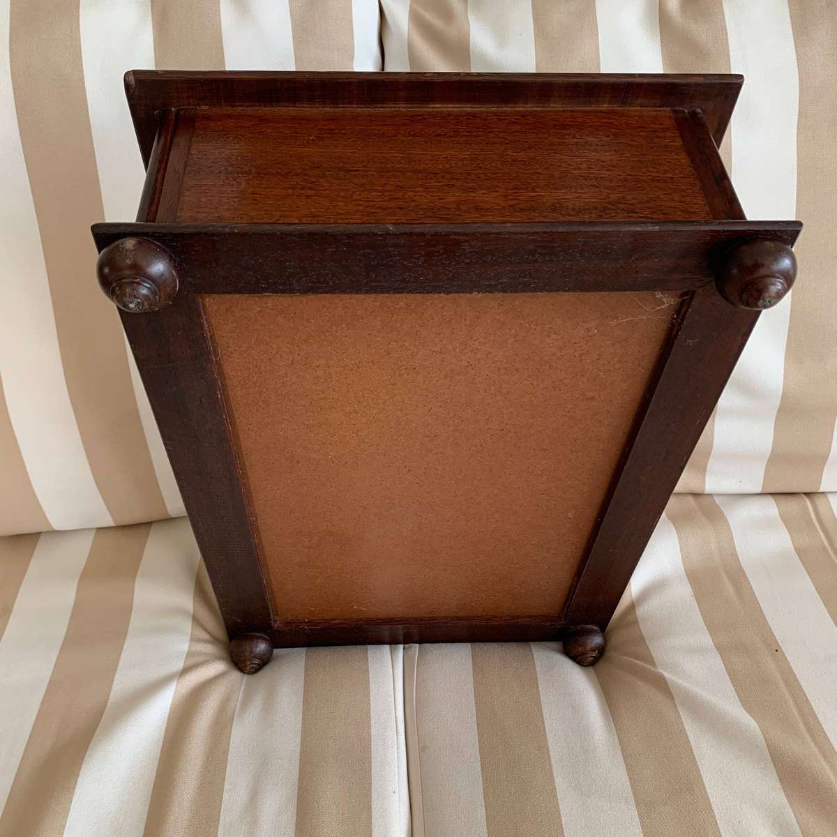 Top Quality Wooden Coin Cabinet (4 x Drawer)