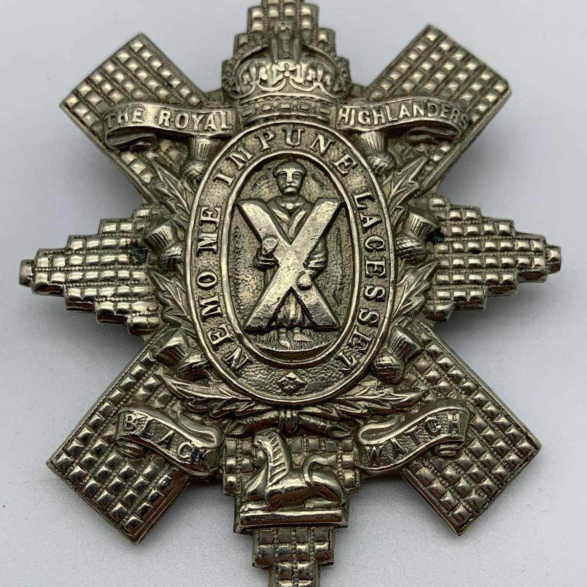 WW1 - 'Royal Highlanders - Black Watch' Cap Badge (First Pattern)