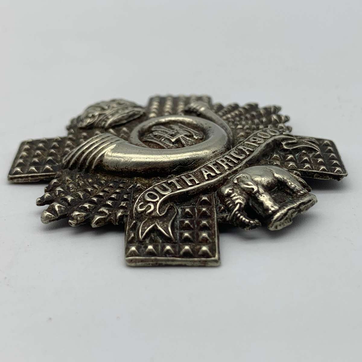 WW1  '6th Bt. Highland Light Infantry' Cap Badge (South Africa 1900-2)