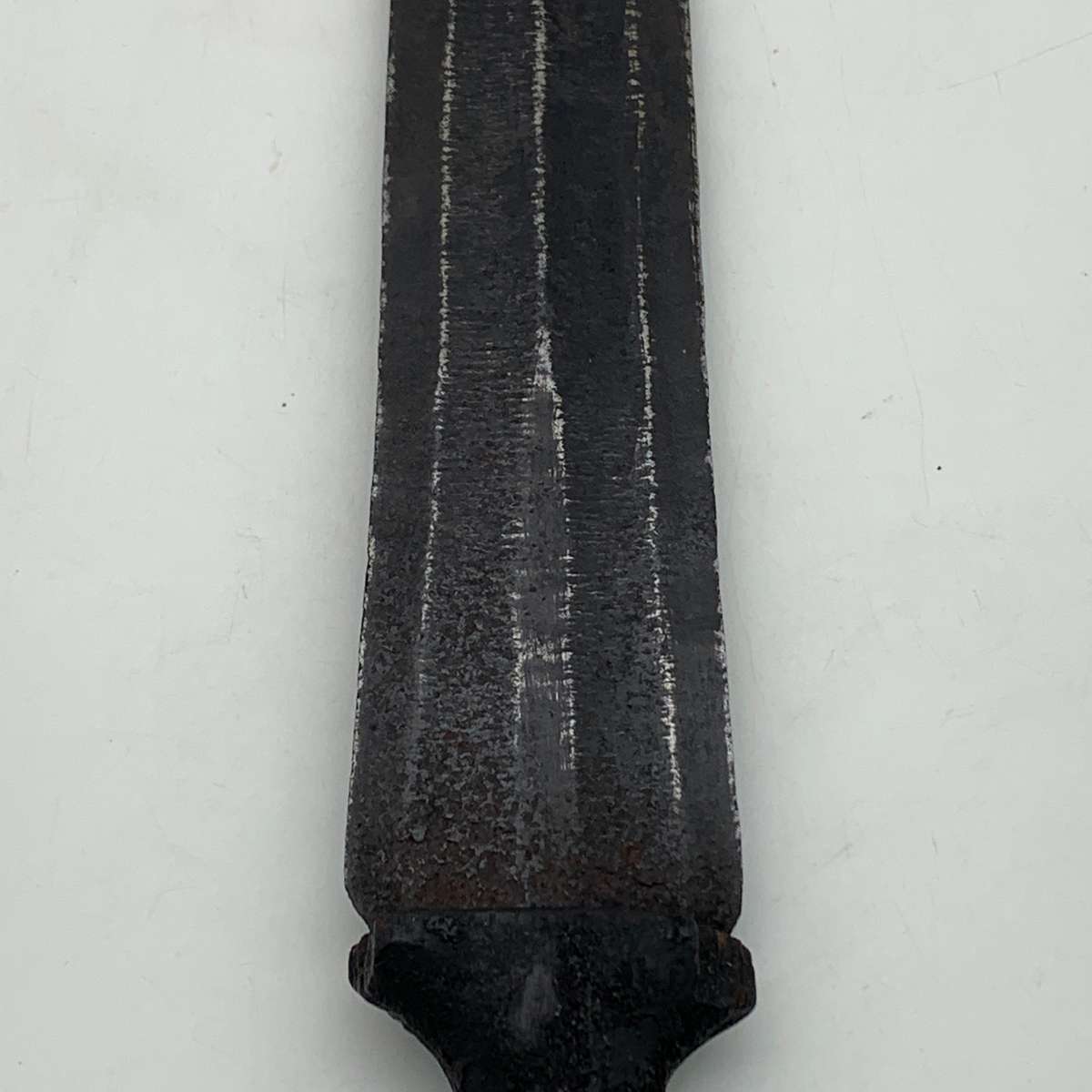 Scarce Antique 'Kondo Tribe' Short Sword (Ikakalaka)