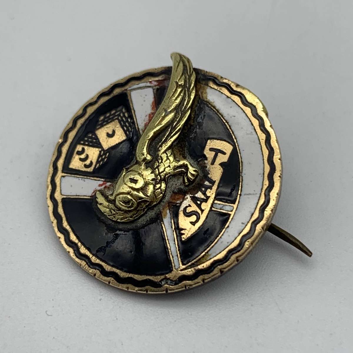 Rare WW2 '31 Squadron' SAAF Enamel Badge