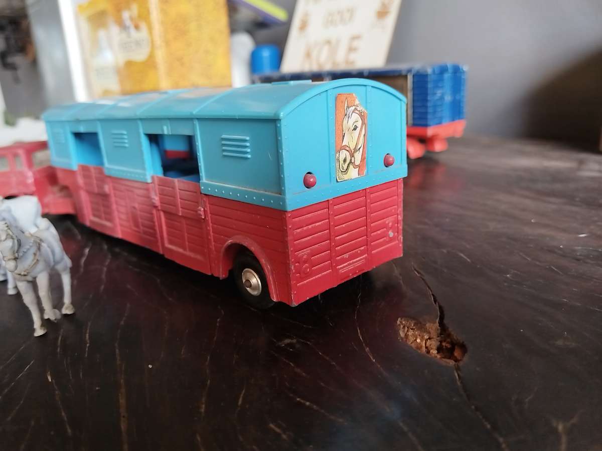 Corgi Toys CHIPPERFIELD Horse Transporter