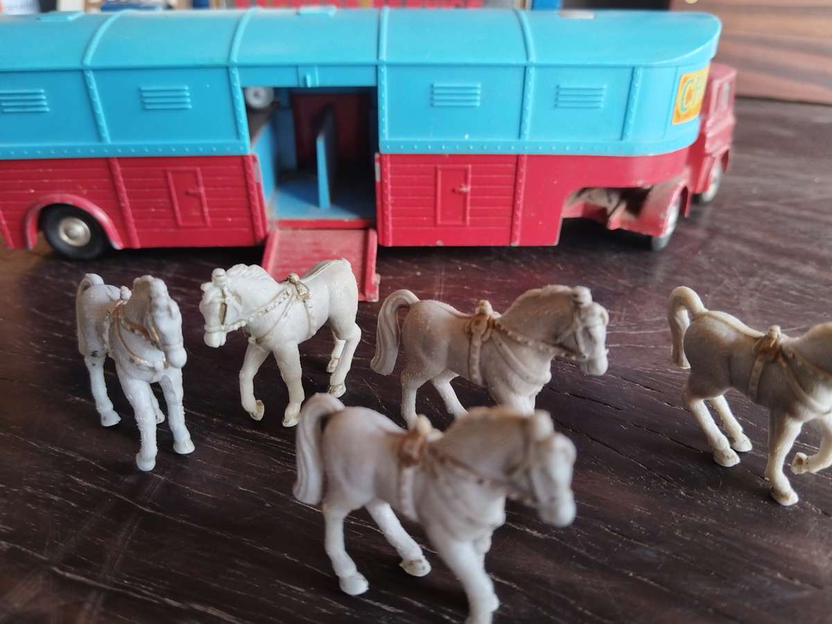 Corgi Toys CHIPPERFIELD Horse Transporter