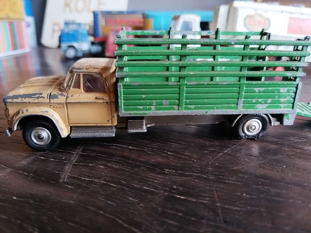Corgi Toys Kew Fargo Truck