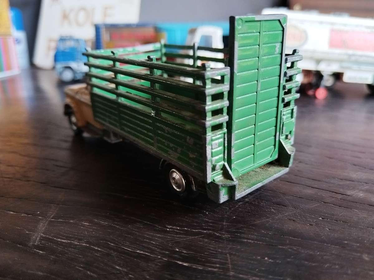 Corgi Toys Kew Fargo Truck