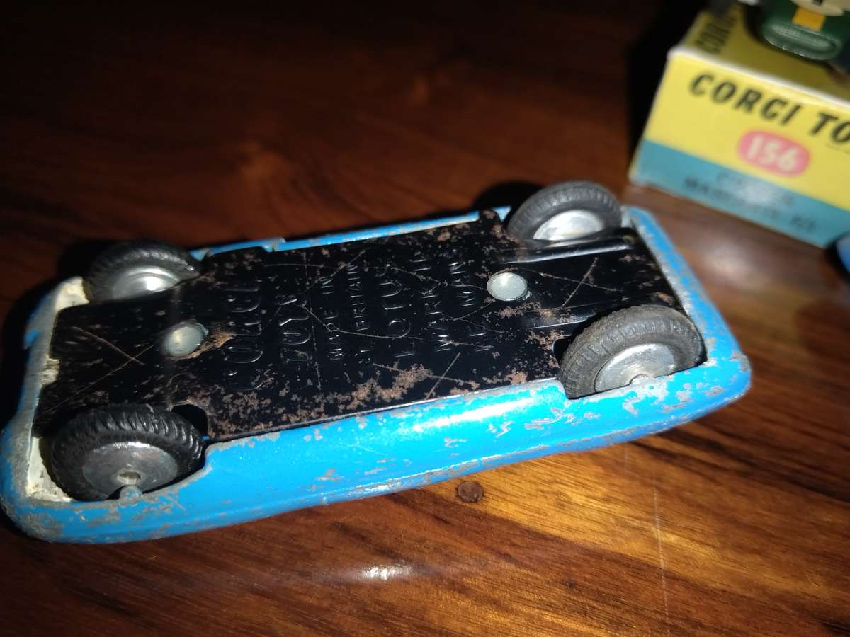 Corgi Toys RACING TEAM 5 cars