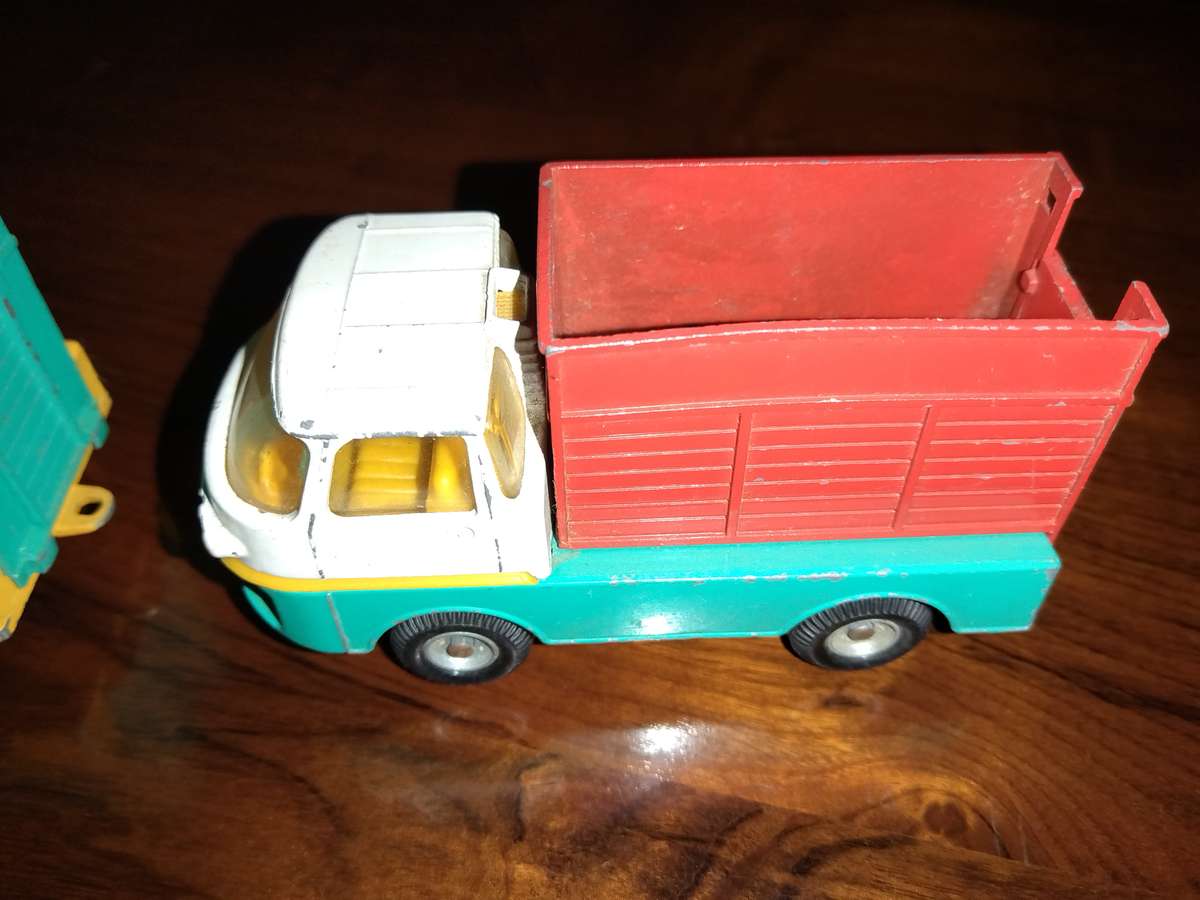 2 x Qualitoys by CORGI TOYS TURBINE TRUCKS