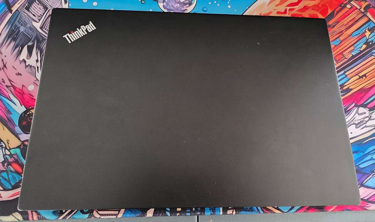 Lenovo ThinkPad E15 (i5 10th, 16gb, 512gb, win11)
