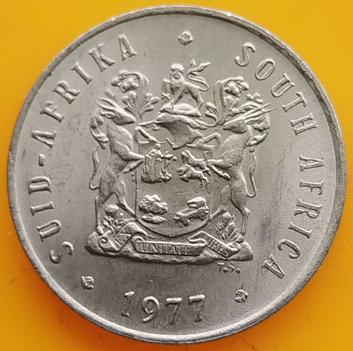 1977   5c   Coin                SUN15135~