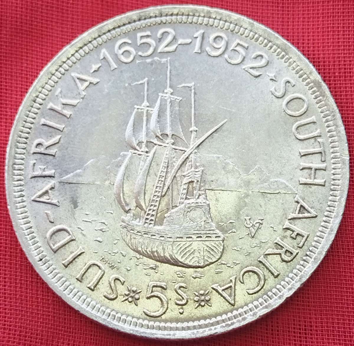 1952    5 SHILLING  COIN      (SILVER )       SUN15396