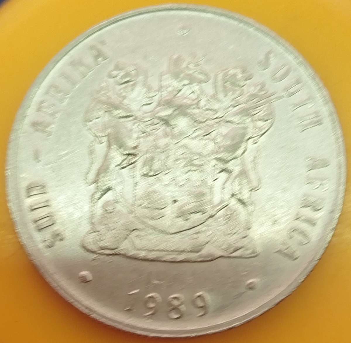 1989  R1   COIN      RSA           SUN15994