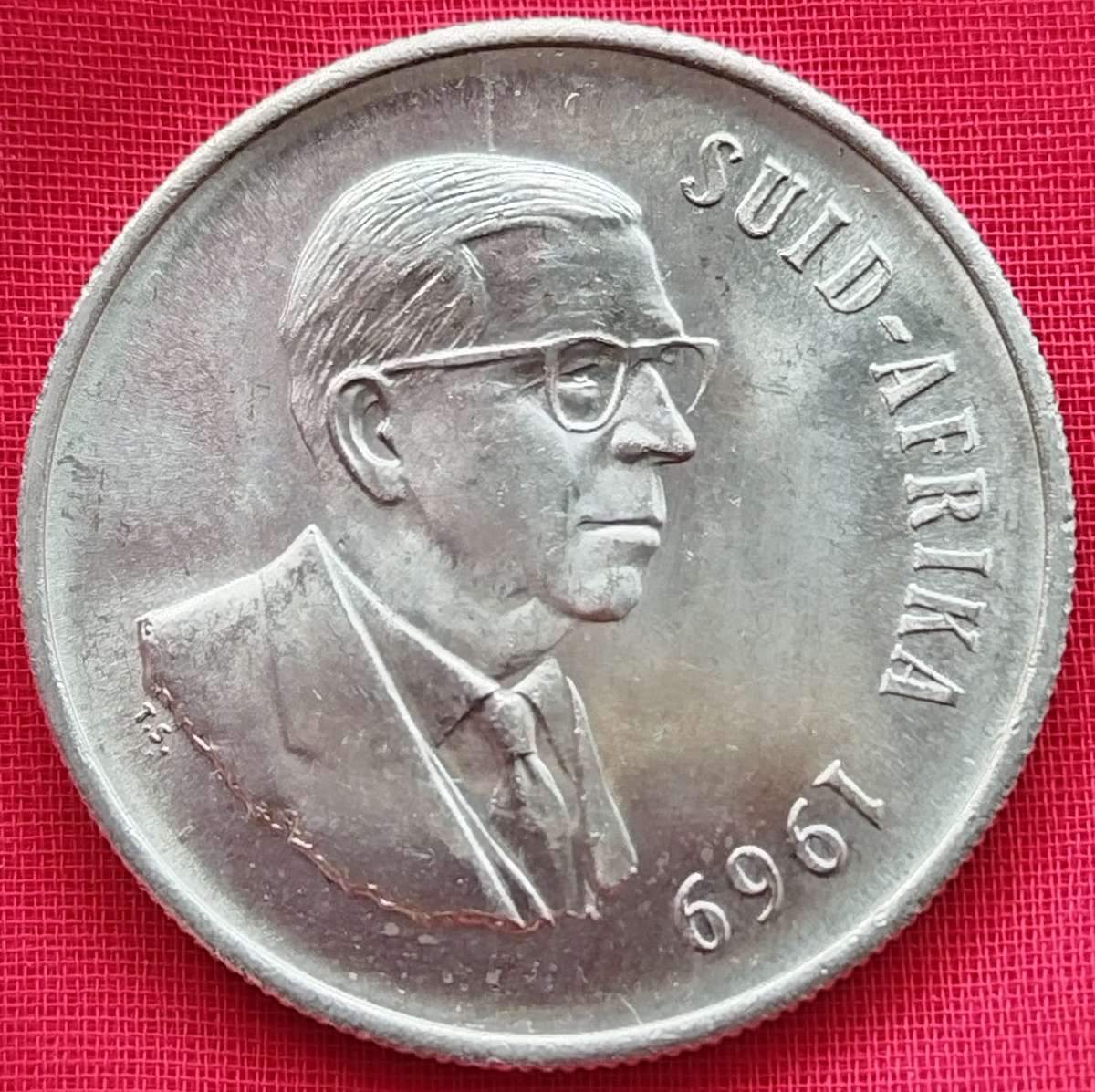 1969  SILVER   R1   COIN   (English)       SUN16135