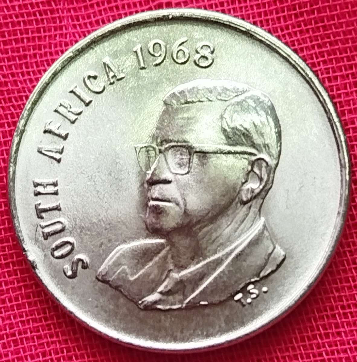 1968   5c   COIN   (English)       SUN16184