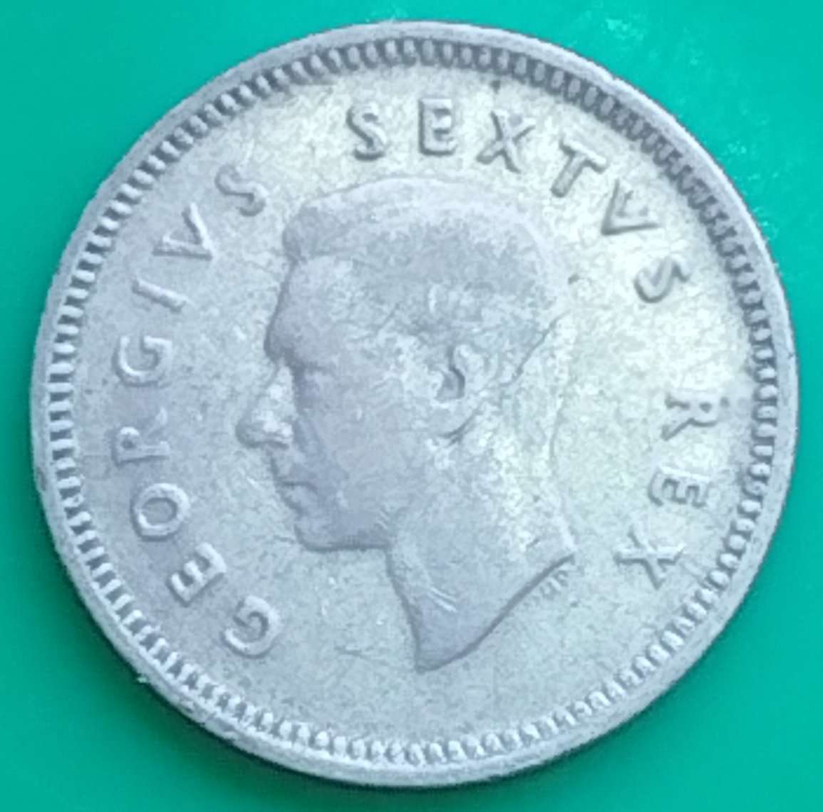 1952  Threepence Coin   (SILVER   0.500)             SUN16308