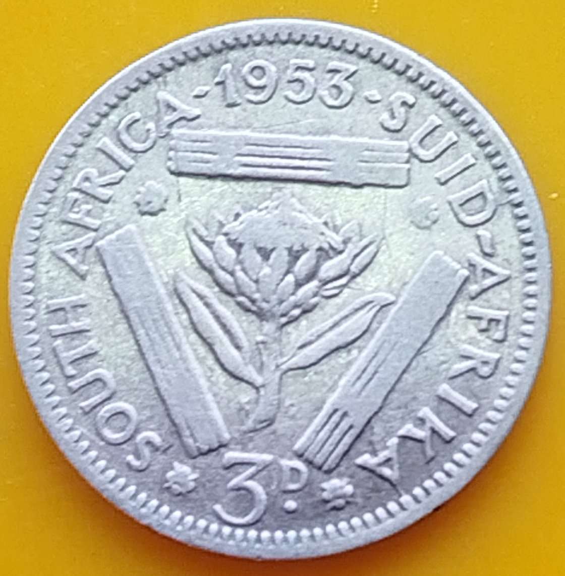 1953  Threepence Coin   (SILVER   0.500)             SUN16360