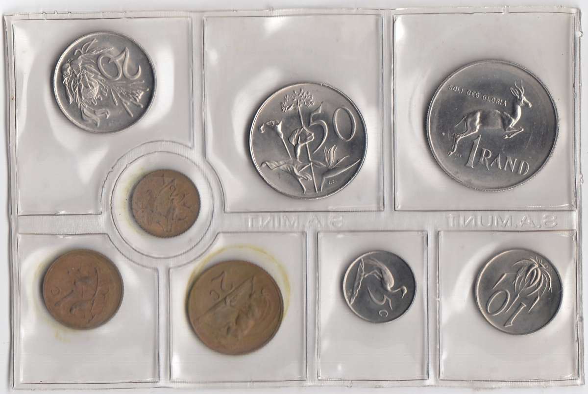 1978 MINT PACK UNC WITH 1/2 CENT COIN      1978-002