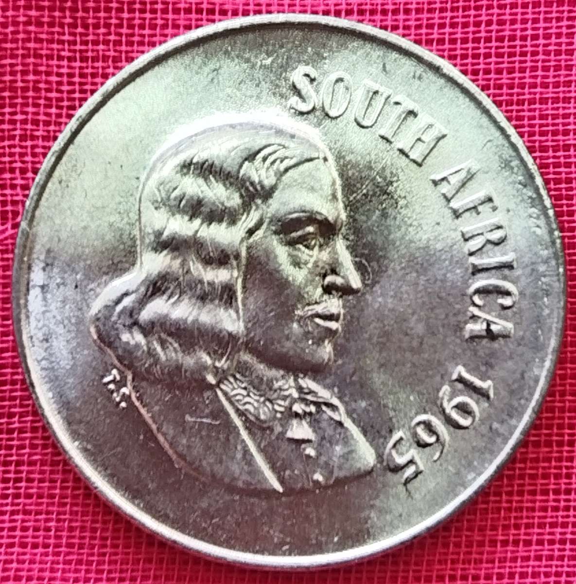 1965   10c   COIN   (English)       SUN17823~