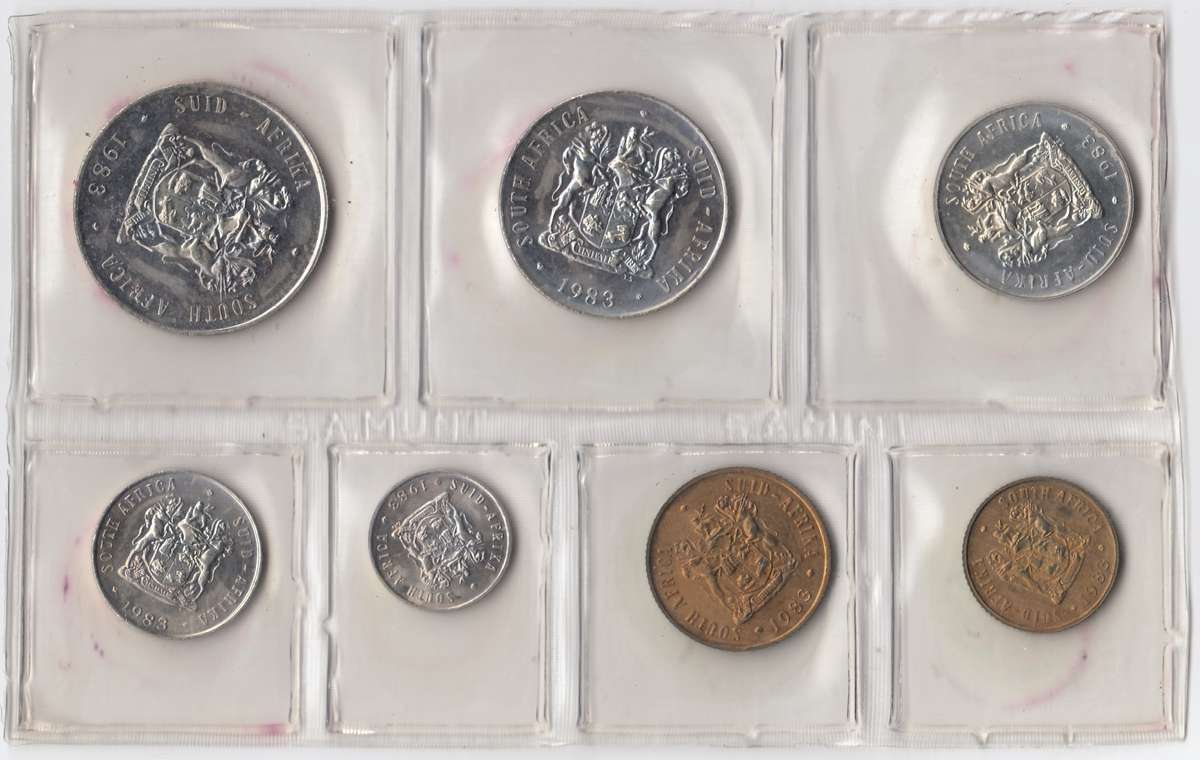 1983   MINT PACK UNC SEALED     1983-040