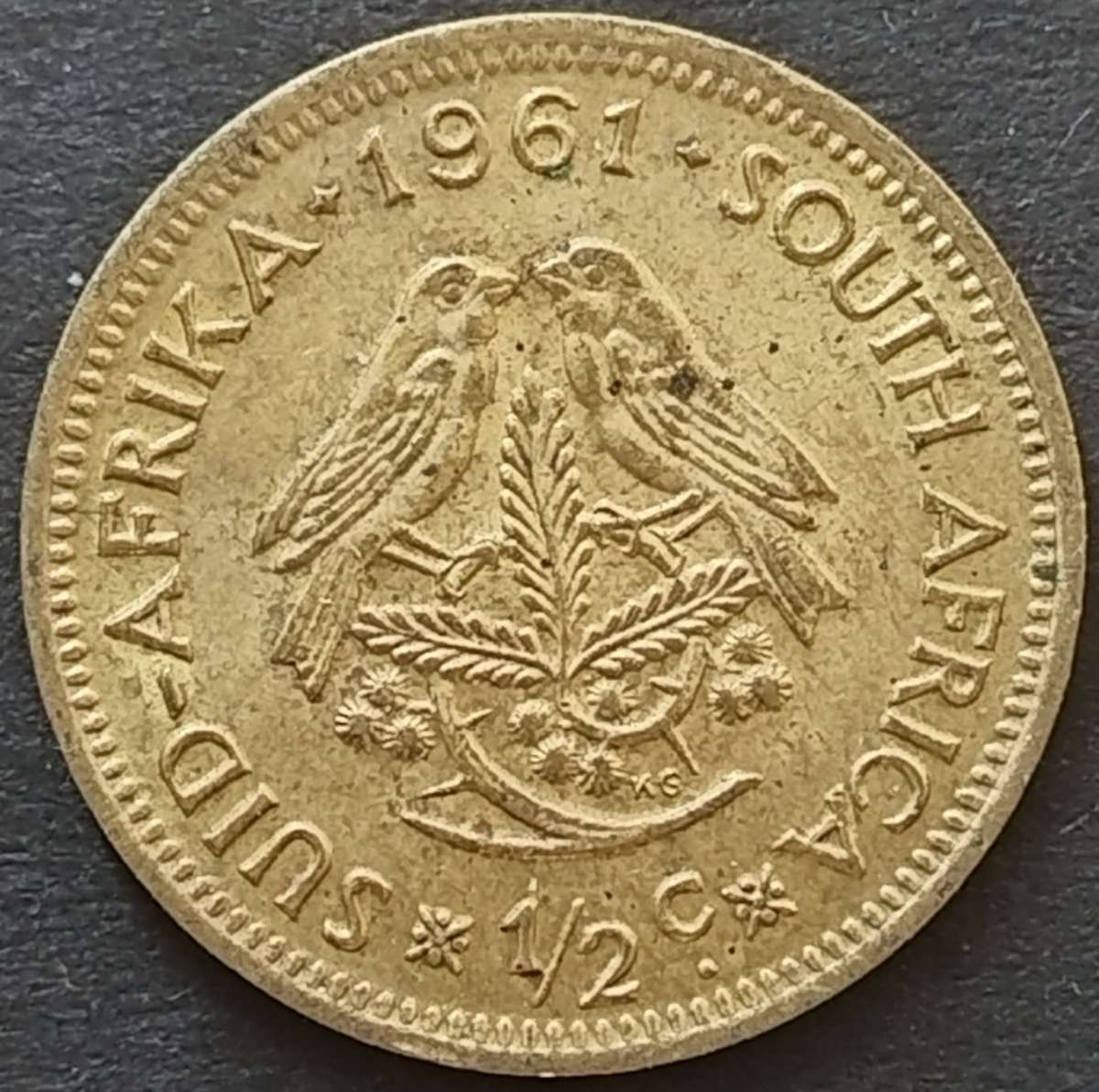 1961  1/2 CENT      RSA       SUN17897