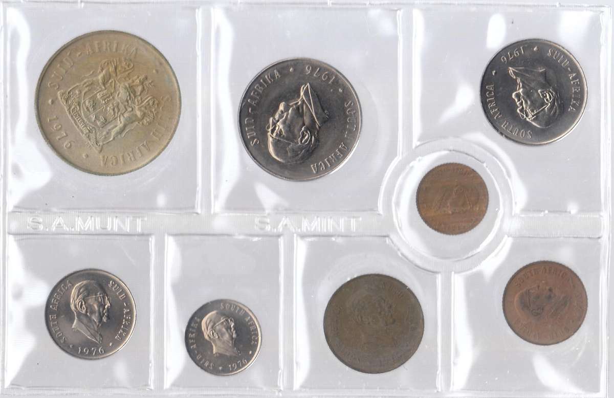 1976 MINT PACK UNC WITH SILVER R1 COIN       1976-078