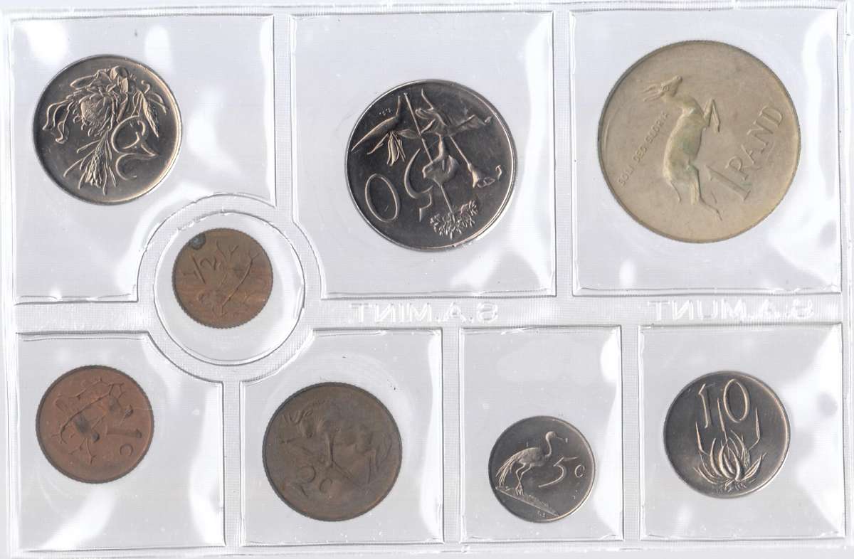 1976 MINT PACK UNC WITH SILVER R1 COIN       1976-078