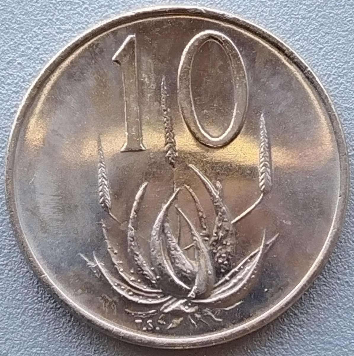 1975   10c   COIN  RSA                    SUN18005~