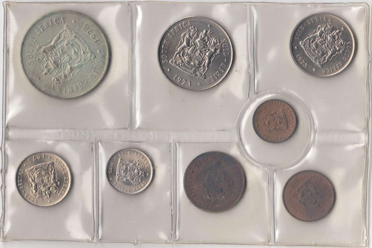 1973 MINT PACK UNC WITH SILVER R1 COIN       1973-104