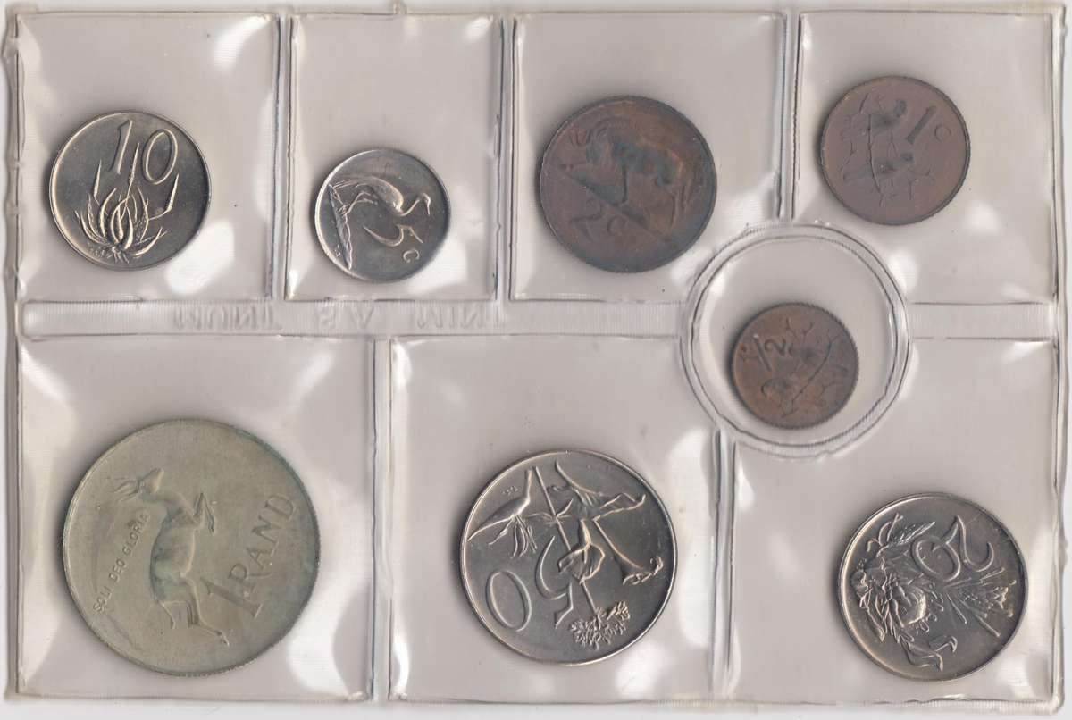 1973 MINT PACK UNC WITH SILVER R1 COIN       1973-104