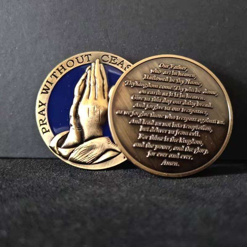 Antique Bronze Vintage-Style Praying Hands Commemorative Coin                    SUN18176