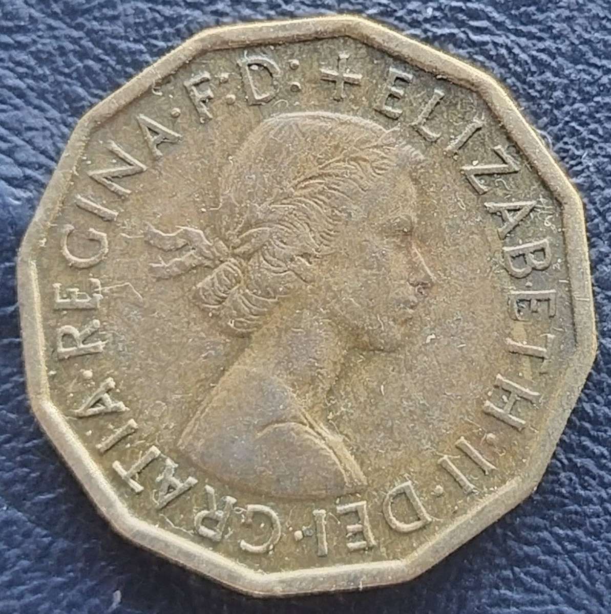 1960 -   THREE PENCE  Coin      United Kingdom         SUN18467